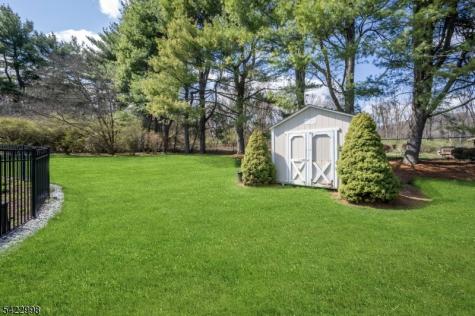 6 Blaier Street Montville NJ 07082