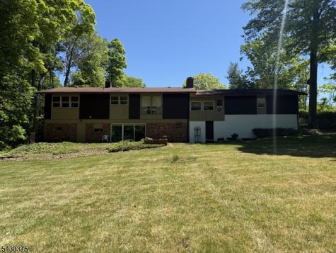 40 Valleyview Road Warren NJ 07059