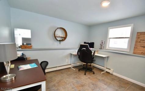 27 Grandview Avenue Jefferson NJ 07460