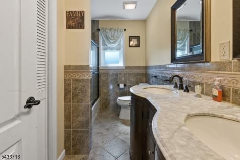 13 Ogden Road Belleville NJ 07109