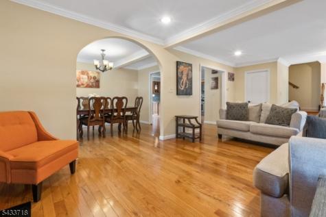13 Ogden Road Belleville NJ 07109