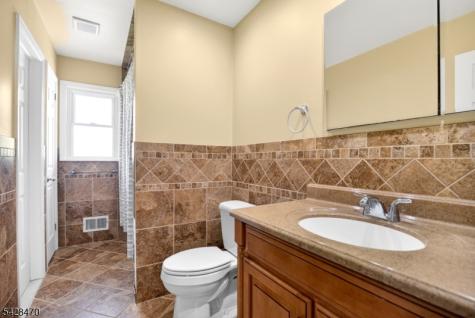 579 Grove Street Rahway NJ 07065