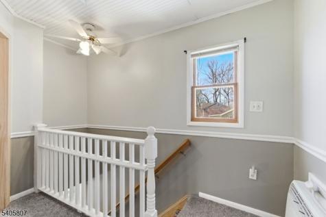 15 Parker Road Roxbury NJ 07856