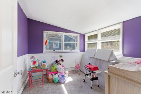 15 Parker Road Roxbury NJ 07856