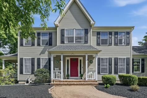 12 Homestead Farm Road Alexandria NJ 08848