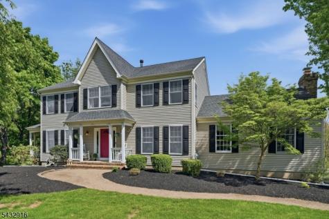 12 Homestead Farm Road Alexandria NJ 08848