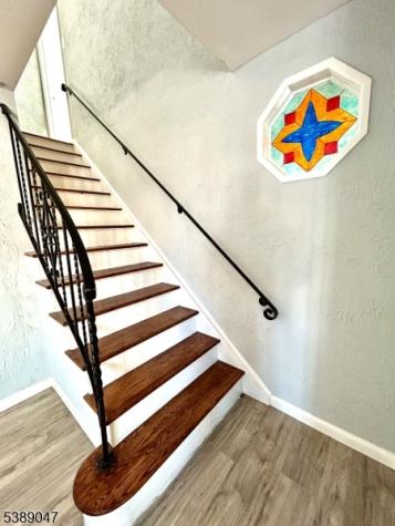 19 Oakdale Road Jersey City NJ 07305