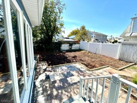 19 Oakdale Road Jersey City NJ 07305