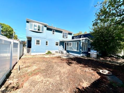 19 Oakdale Road Jersey City NJ 07305