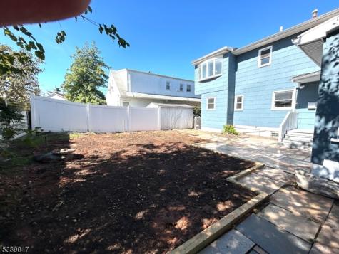 19 Oakdale Road Jersey City NJ 07305