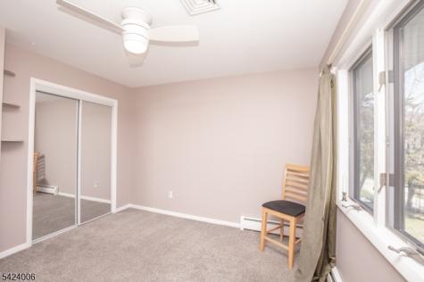 19 Valley Drive W Vernon NJ 07418
