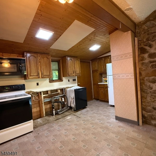 54 Horseshoe Drive Jefferson NJ 07438