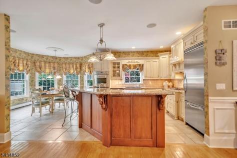 6 Princess Court Jefferson NJ 07438