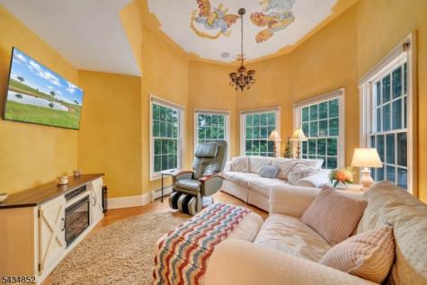 6 Princess Court Jefferson NJ 07438