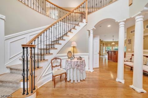 6 Princess Court Jefferson NJ 07438