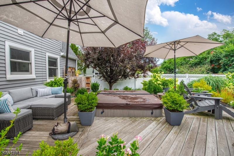 49 Meadow Lane Bloomfield NJ 07003