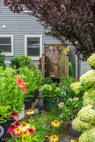 49 Meadow Lane Bloomfield NJ 07003