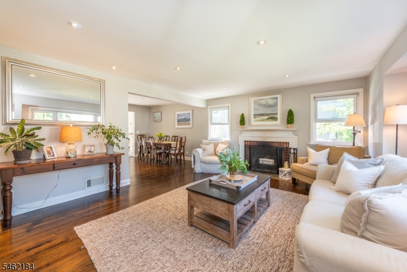 49 Meadow Lane Bloomfield NJ 07003