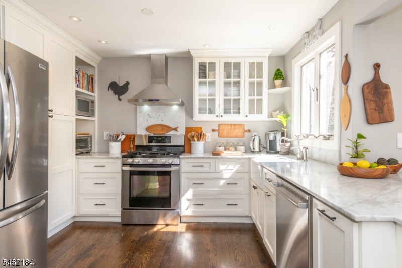 49 Meadow Lane Bloomfield NJ 07003