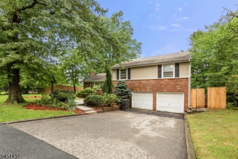 29 Devonshire Terrace West Orange NJ 07052