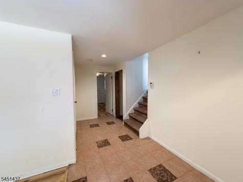 29 Devonshire Terrace West Orange NJ 07052