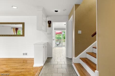29 Devonshire Terrace West Orange NJ 07052