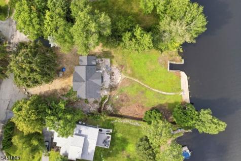 16 Yearling Trail West Milford NJ 07421