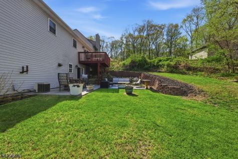 7 Brendona Avenue Hopatcong NJ 07874