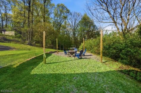 7 Brendona Avenue Hopatcong NJ 07874