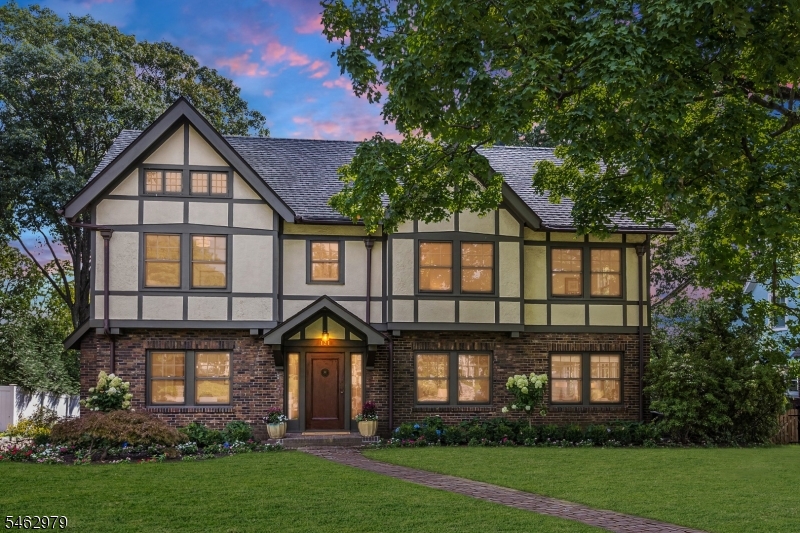 121 Christopher Street Montclair NJ 07042