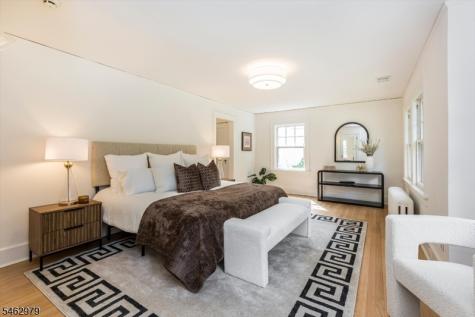 121 Christopher Street Montclair NJ 07042