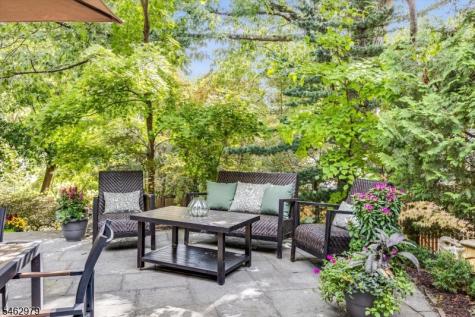 121 Christopher Street Montclair NJ 07042
