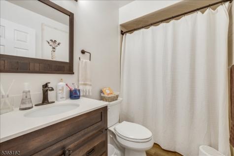 107 Valley View Trail Sparta NJ 07871