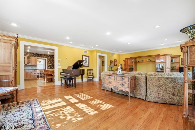 76 Summit Avenue Hackensack NJ 07601