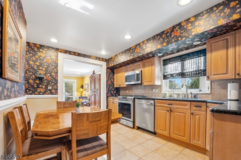 76 Summit Avenue Hackensack NJ 07601