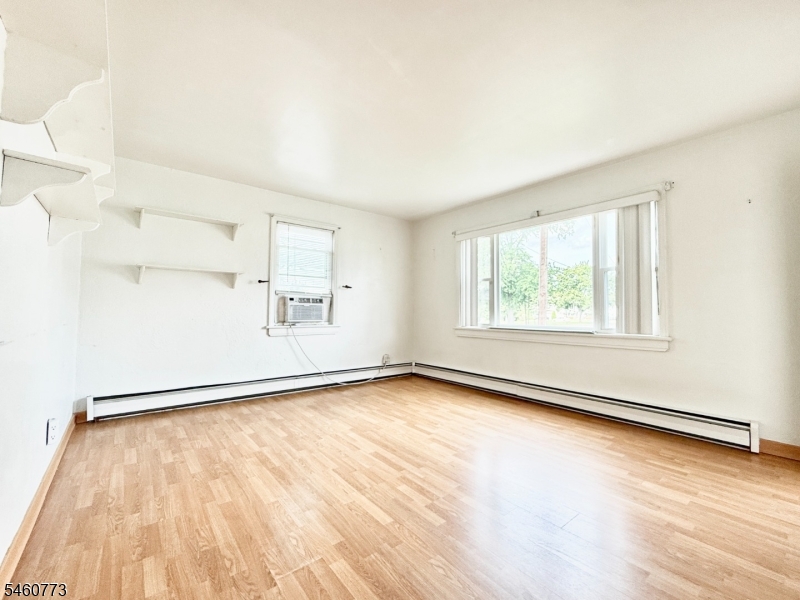 674 Cedar Street Woodbridge NJ 07067