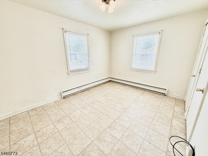 674 Cedar Street Woodbridge NJ 07067