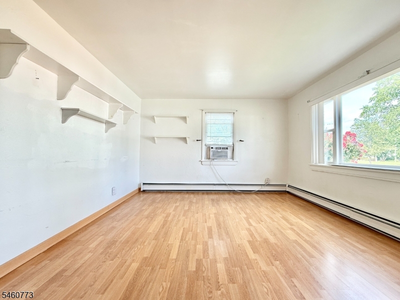 674 Cedar Street Woodbridge NJ 07067