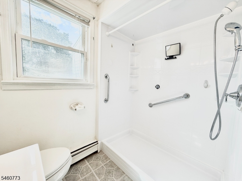674 Cedar Street Woodbridge NJ 07067