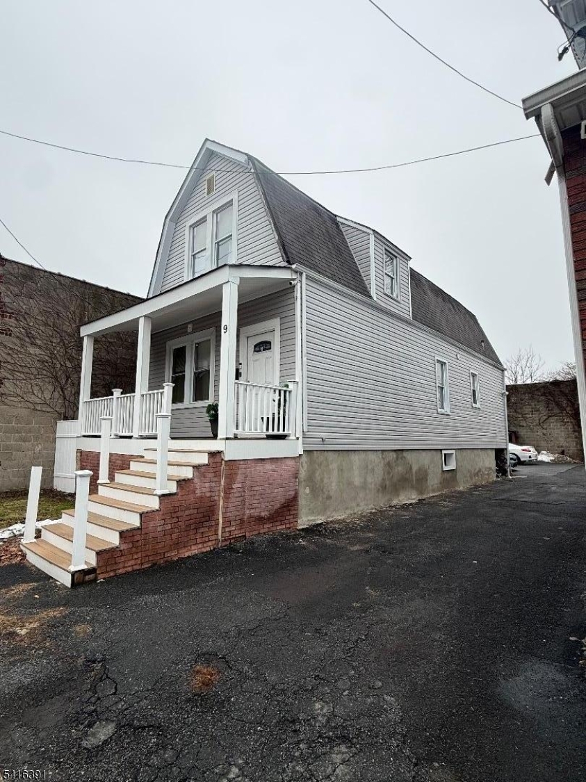 9 Berkshire Place Irvington NJ 07111