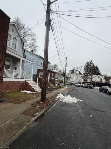 9 Berkshire Place Irvington NJ 07111