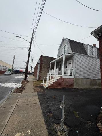 9 Berkshire Place Irvington NJ 07111