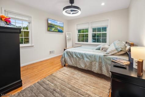 33 Edgar Street Summit NJ 07901