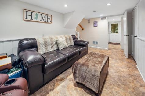 33 Edgar Street Summit NJ 07901