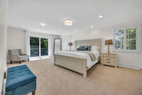 935 Minisink Way Westfield NJ 07090