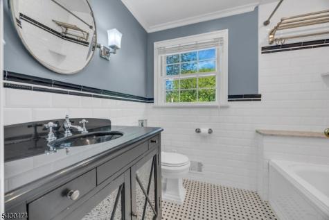 935 Minisink Way Westfield NJ 07090