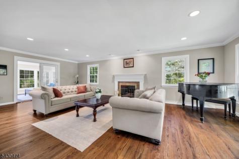 935 Minisink Way Westfield NJ 07090