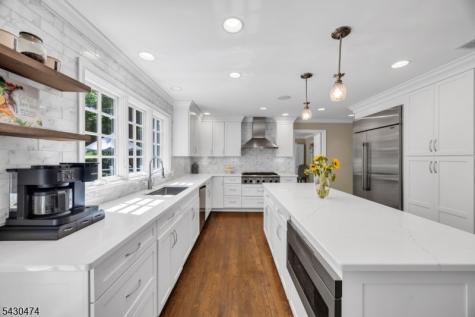 935 Minisink Way Westfield NJ 07090