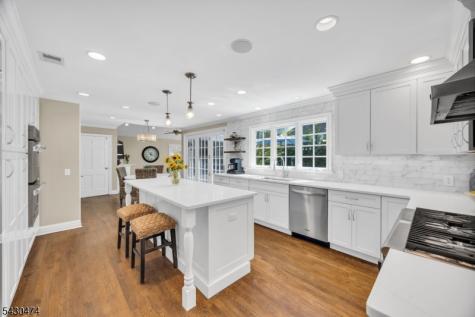 935 Minisink Way Westfield NJ 07090