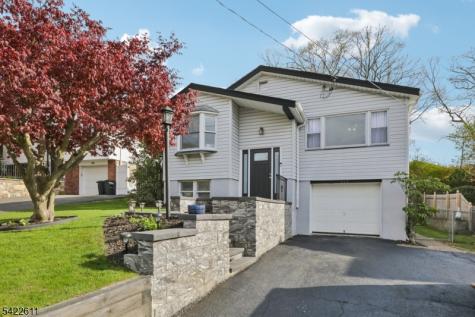 518 Edith Road Roxbury NJ 07850